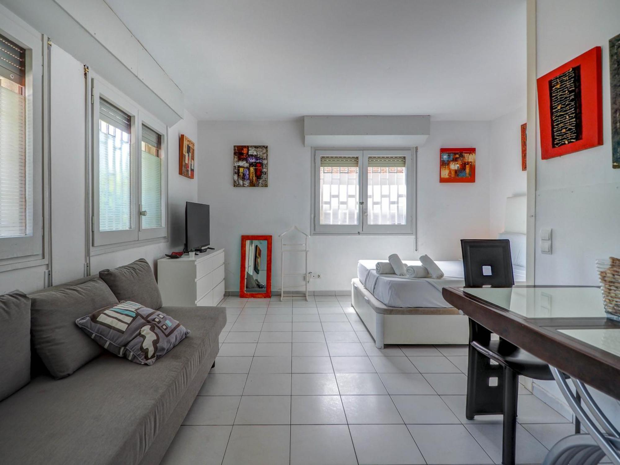 Los Globos Beach Studio By Hello Homes سيدجيس المظهر الخارجي الصورة